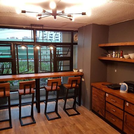 Nimman Expat Home Чиангмай Екстериор снимка