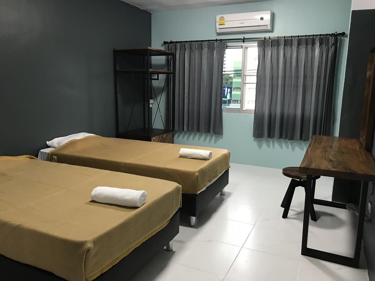Nimman Expat Home Чиангмай Екстериор снимка
